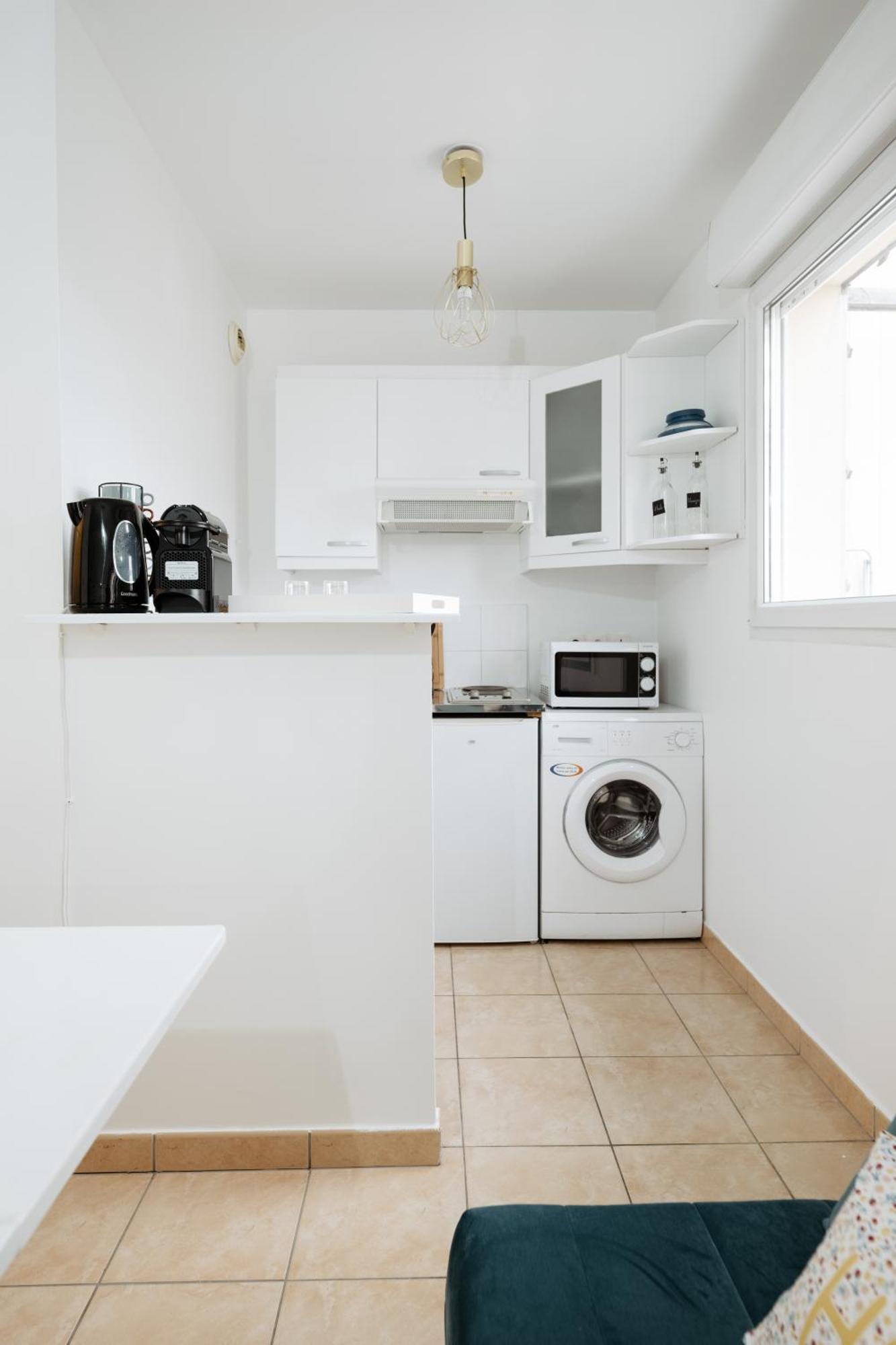 Hexa Dream Apartment Монтеврен Екстериор снимка